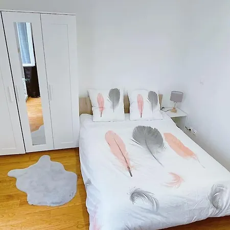 Apartment 30m² Modern Studio ， Near The Arc De Triomphe *